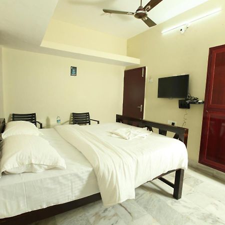 Le Windfall Luxury Pondicherry Exterior photo